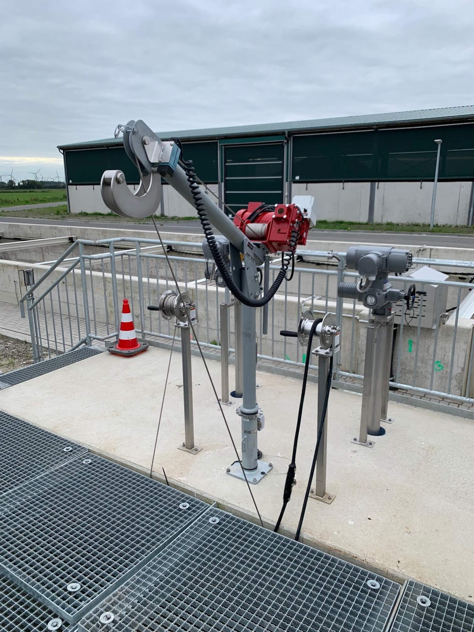 Solutions by Thern: CE Winches at a Wastewater Treatment Plant in Northern Germany